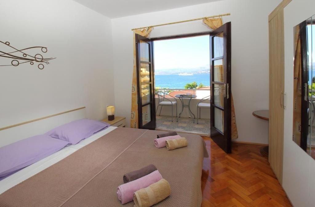 Apartments Dubreta ツァヴタット 部屋 写真