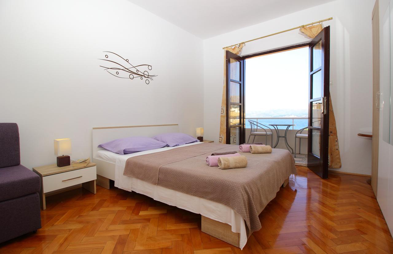Apartments Dubreta ツァヴタット エクステリア 写真